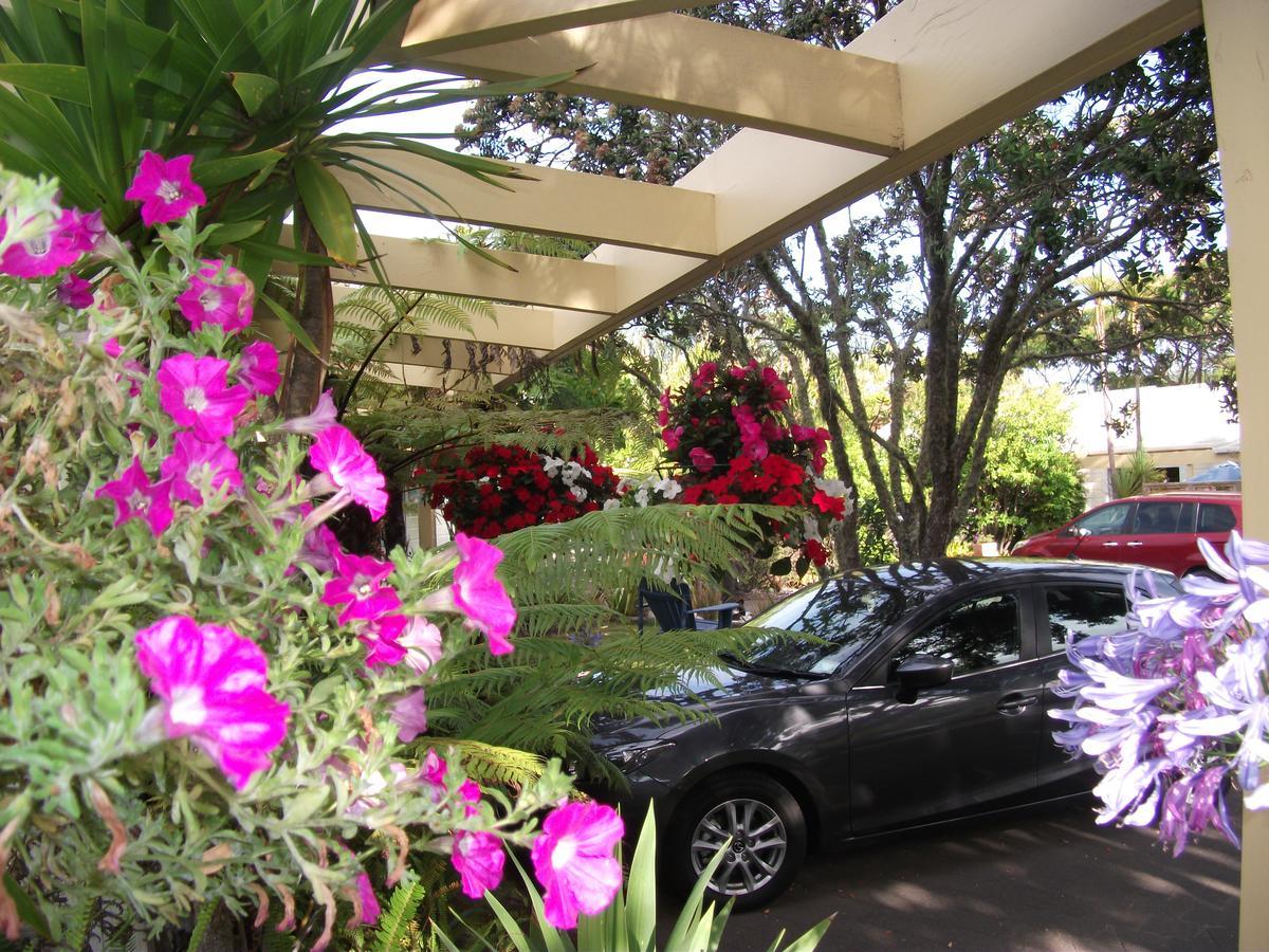Albergue Tatahi Cove Back Packer Hahei Exterior foto